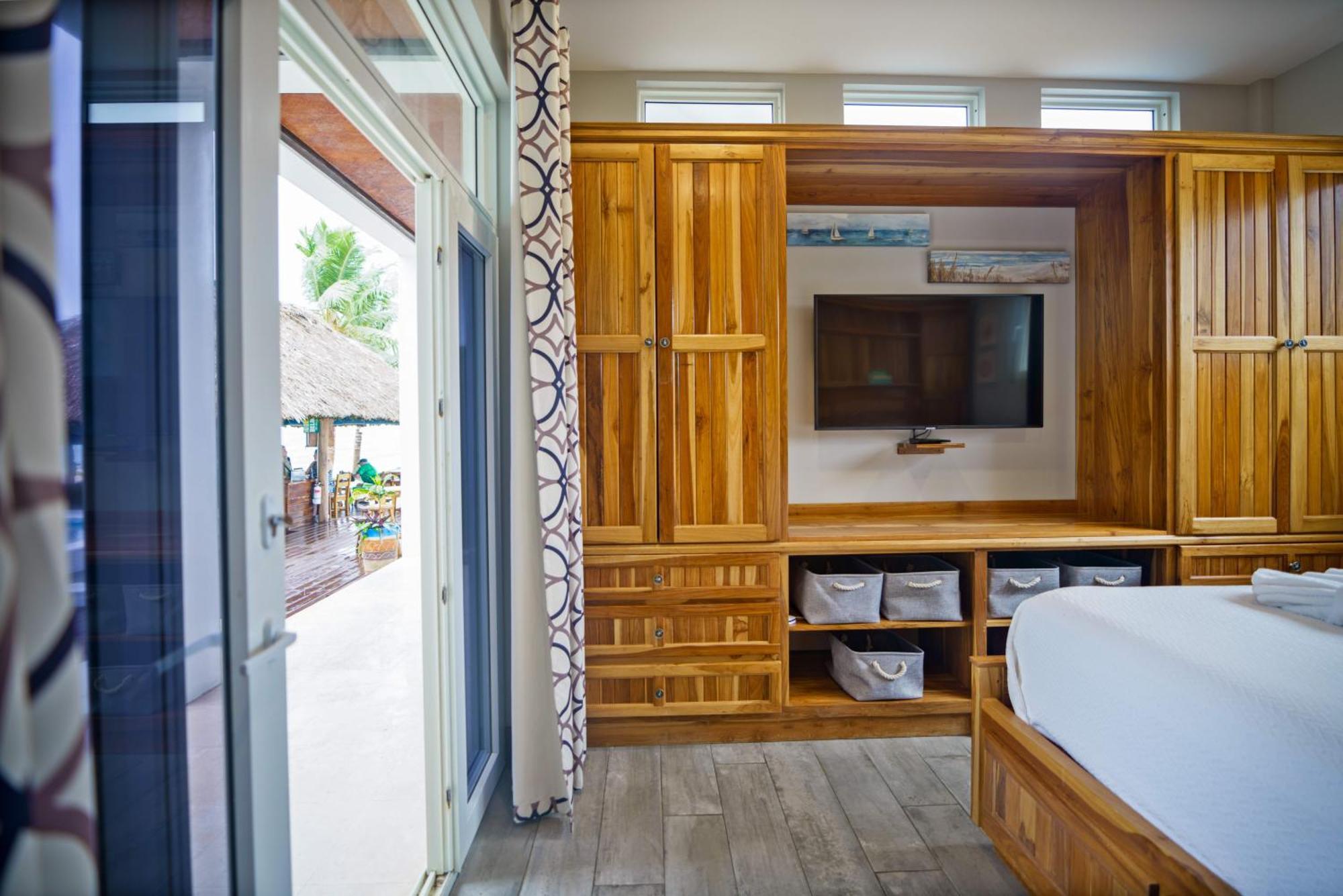 Hotel Ocean Breeze Placencia Exterior foto